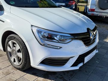 Renault Megane - 8