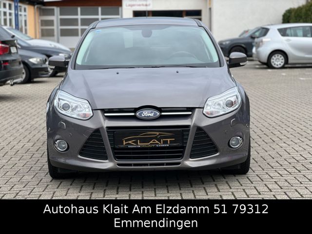 Fahrzeugabbildung Ford Focus Lim. Titanium Motorschaden