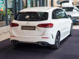 Mercedes-Benz B 180 d AMG Line DISTRONIC AHK LED Rückfahrkamer - Gebrauchtwagen in Bremen