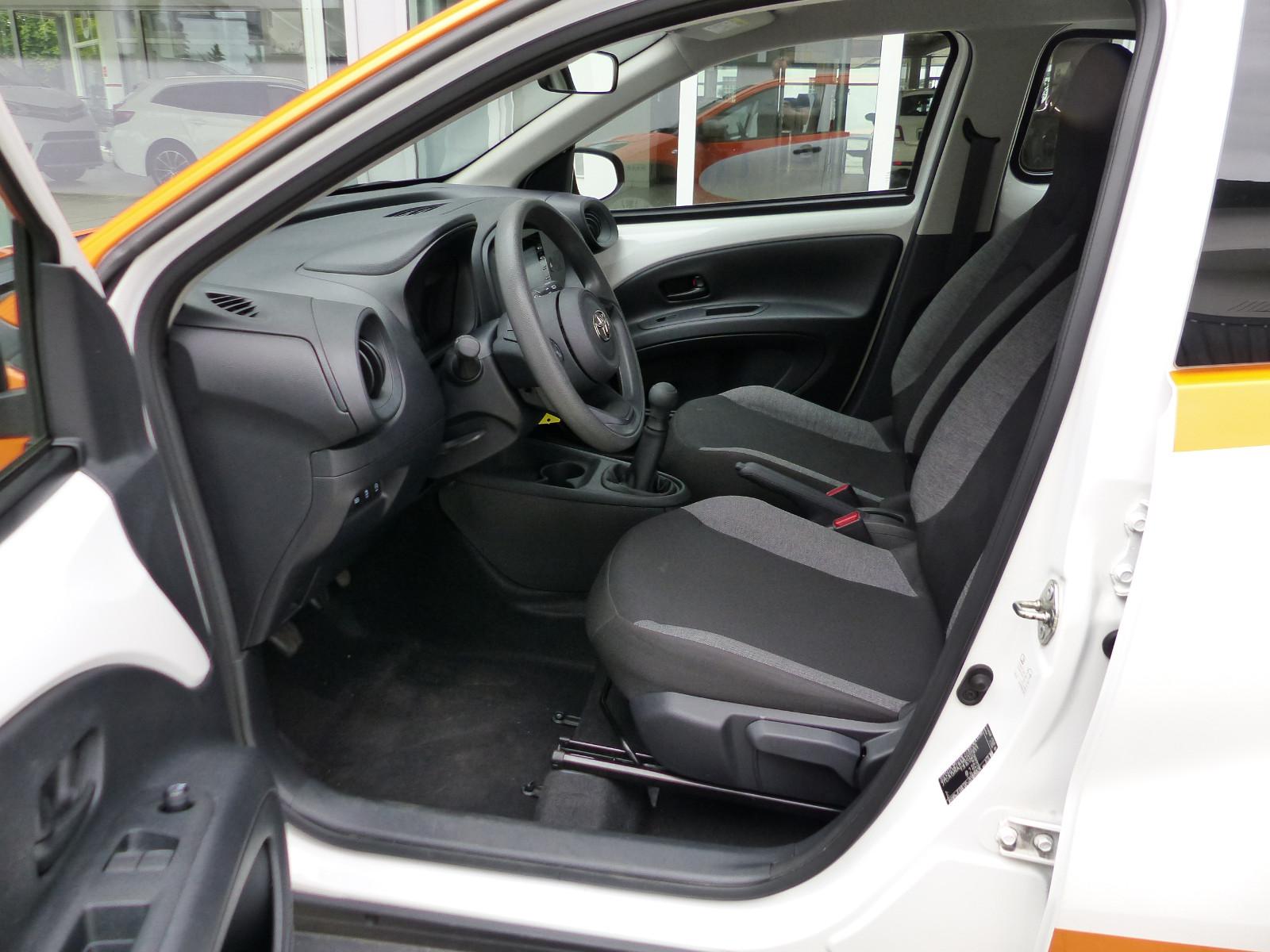 Toyota Aygo X 1.0 VVT-i Klima CarPlay Abstandstemp.