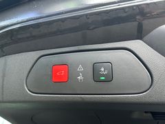 Fahrzeugabbildung Opel Grandland X 1.2 Turbo Innovation Auto. LED AHK