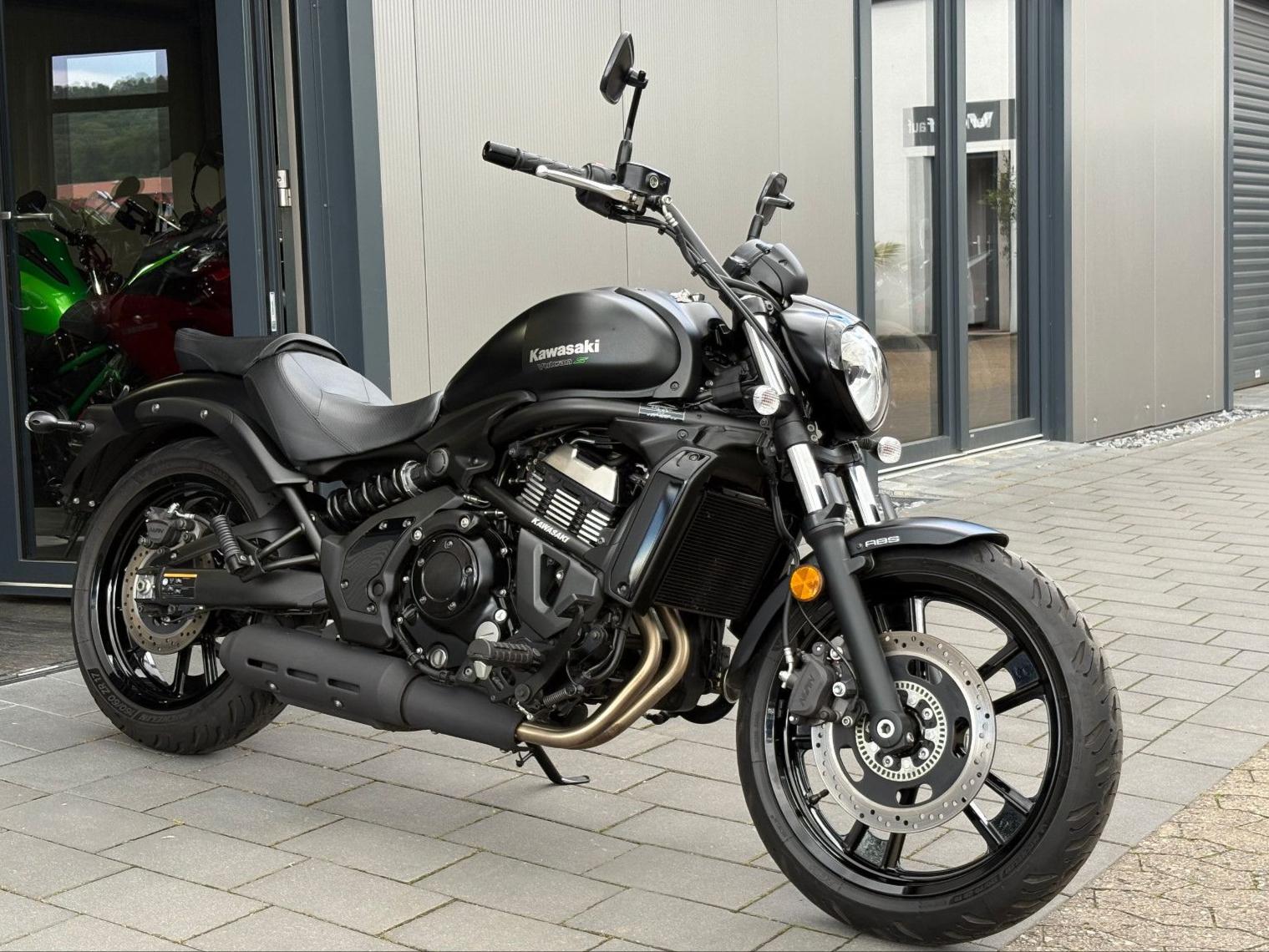 Kawasaki Vulcan 650 S *Top Zustand*Scheckheft*2 Hand*