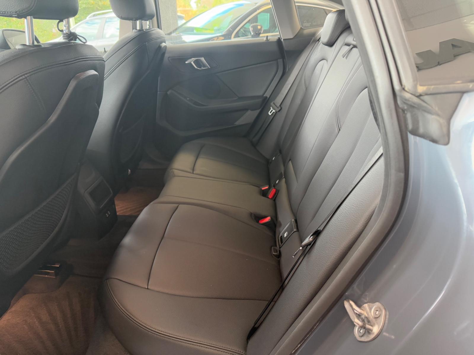 BMW 216 d Gran Coupé Automatik LED Leder AHK Kamera