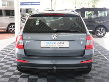 Skoda Octavia COMBI EDITION XENON PDC ANHÄNGERKUPPLUNG