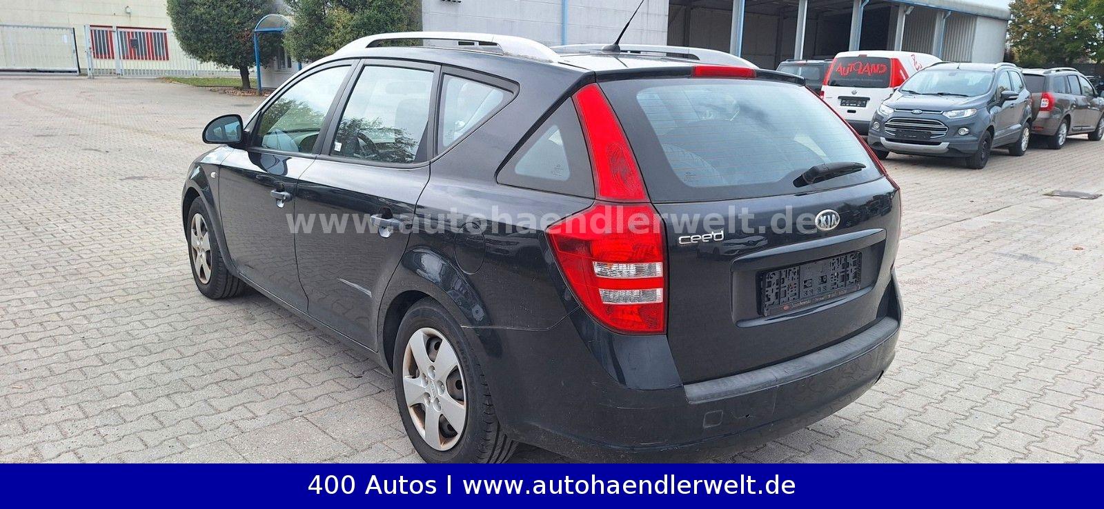 Kia cee'd 2009 — photo 7