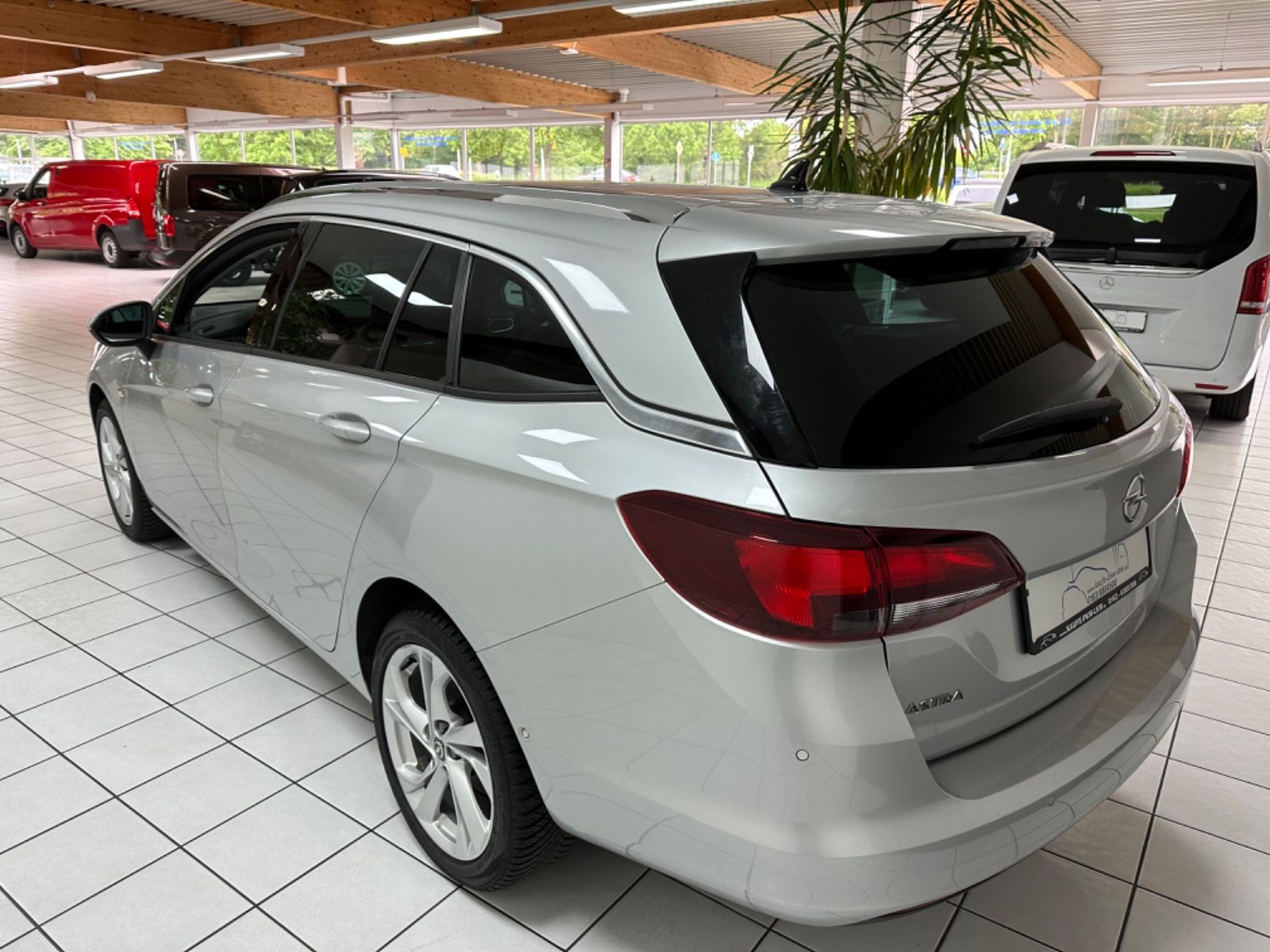 Fahrzeugabbildung Opel Astra K Sports Tourer INNOVATION Automatik*Navi