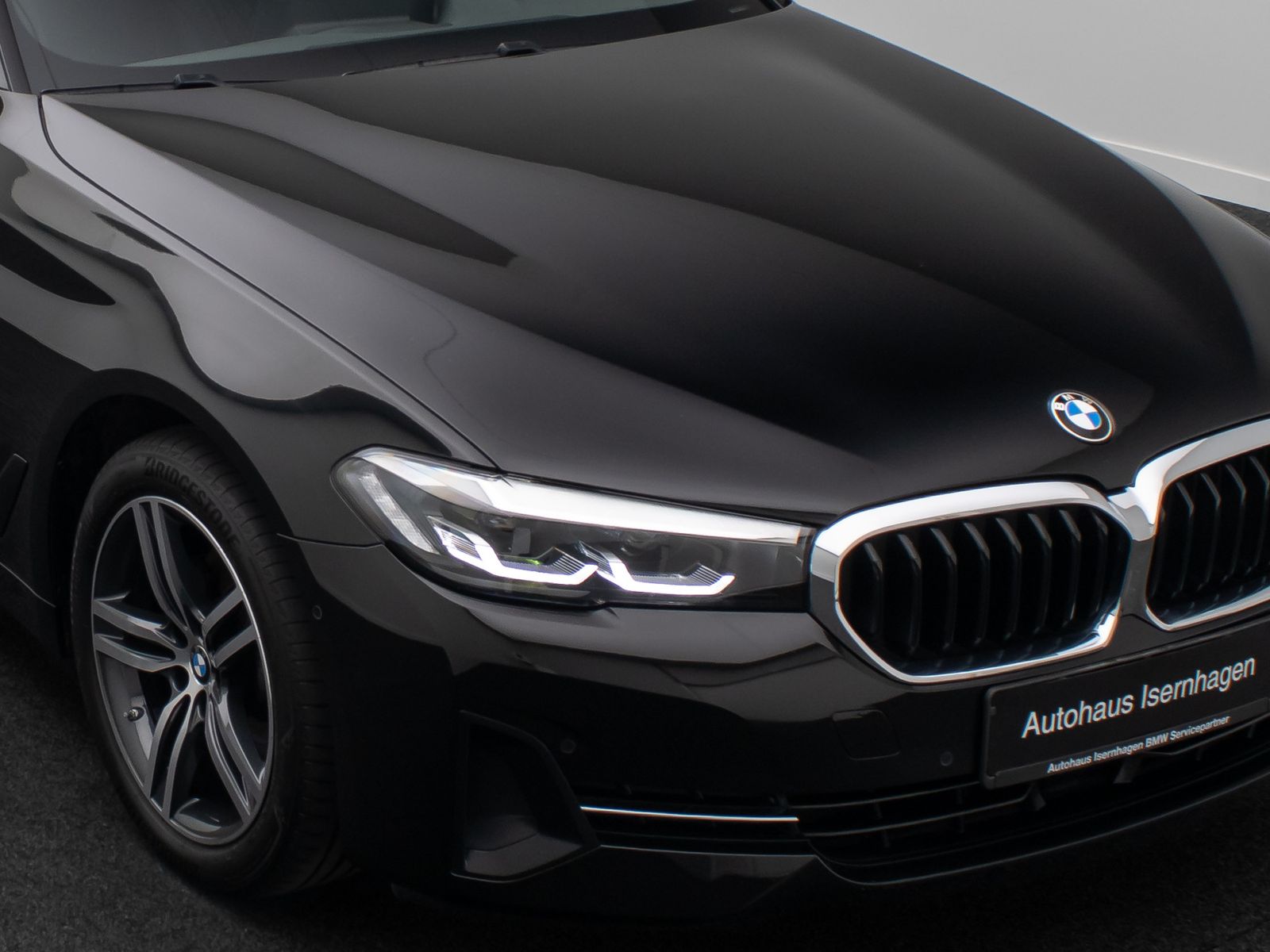 Fahrzeugabbildung BMW 520d Leder DAB Alarm H/K Kamera 4xKlima Sport