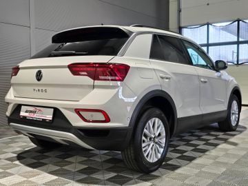 Volkswagen T-Roc - 4