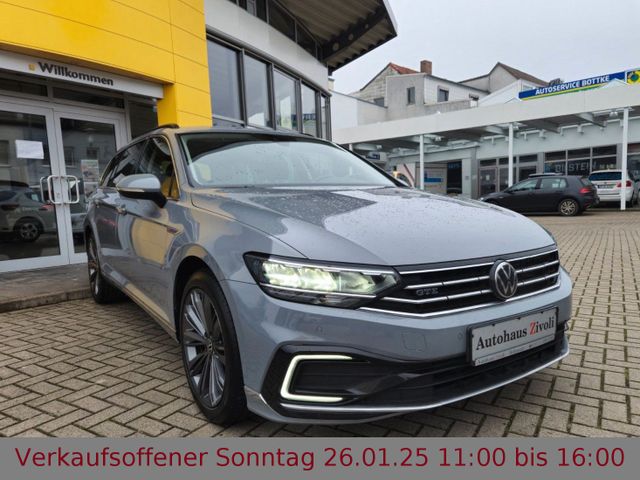 Volkswagen Passat Variant GTE ACC+/KEYLESS/EHK/LANE/AHK/LED