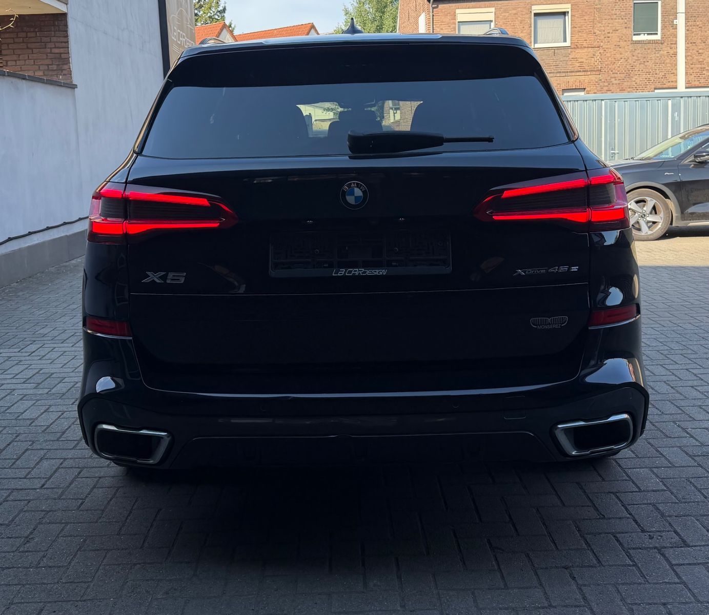 BMW X5 xDrive 45 e M Sport Laser Luftfederung 1.Hand imagem 3