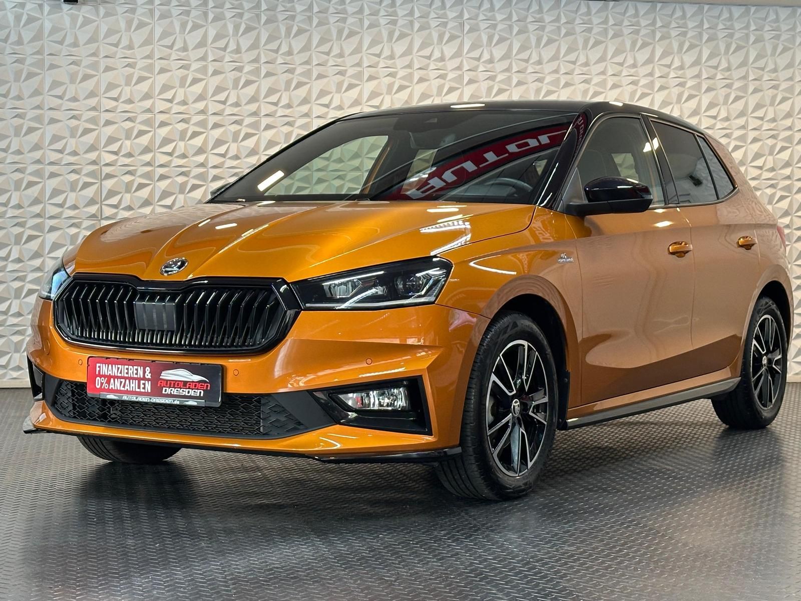 SKODA Fabia 1.0TSI MONTE CARLO LED#PANO#TEMPO#SHZ#LH - Image 4