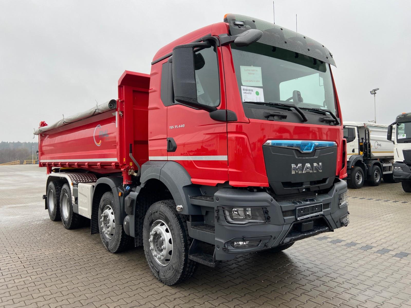 MAN TGS 35.440 8x4  FML  DREISEITENKIPPER 2026