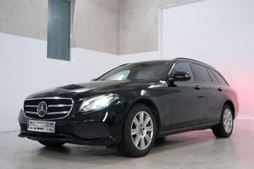 Mercedes E 220 - 5