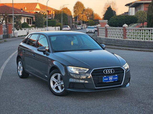 Audi A3 SPB 1.4 TFSI g-tron Sport Xenon/ Navi E6