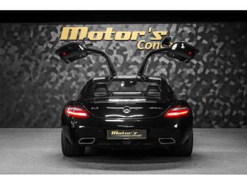 2010 Mercedes-BENZ SLS AMG — фото 5