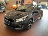 Kia cee'd / Ceed 1.6 CRDi Automatik Spirit - Kia cee'd / Ceed in Düsseldorf