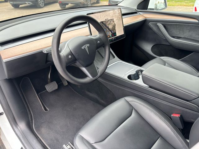 Model Y Long Range Dual AWD