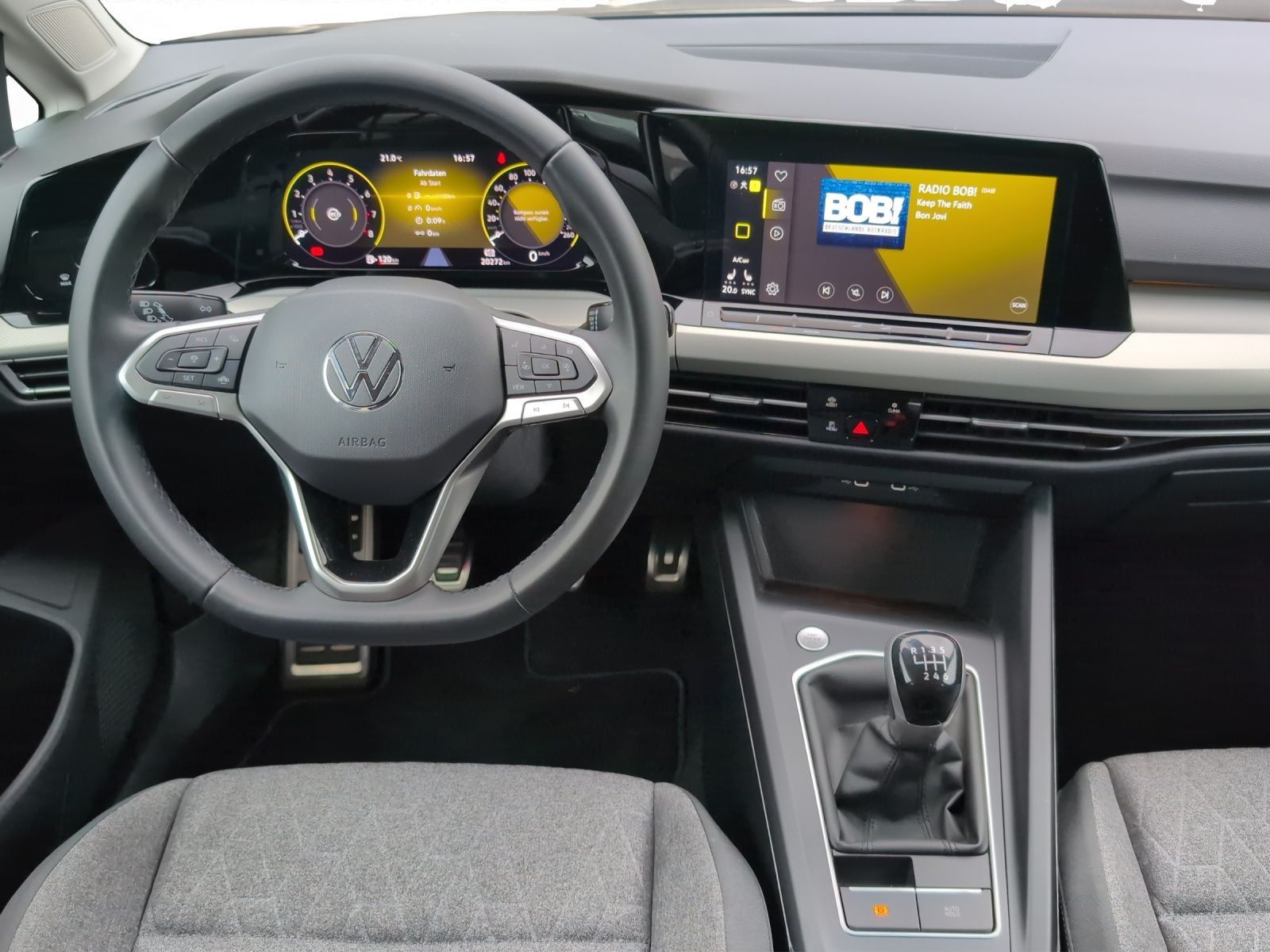 Volkswagen Golf - Bild 7