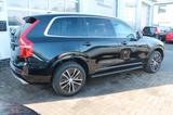 Volvo XC90 Momentum AWD Mild-Hybrid - Volvo XC90 Momentum mit Benzin-Antrieb