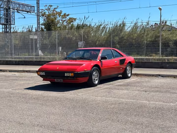 1981 Ferrari MONDIAL 照片 1