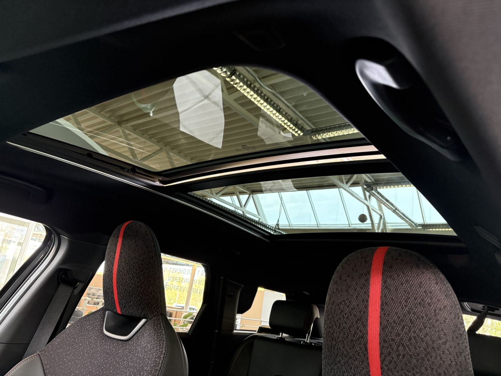 MINI John Cooper Works Countryman - Bild 20