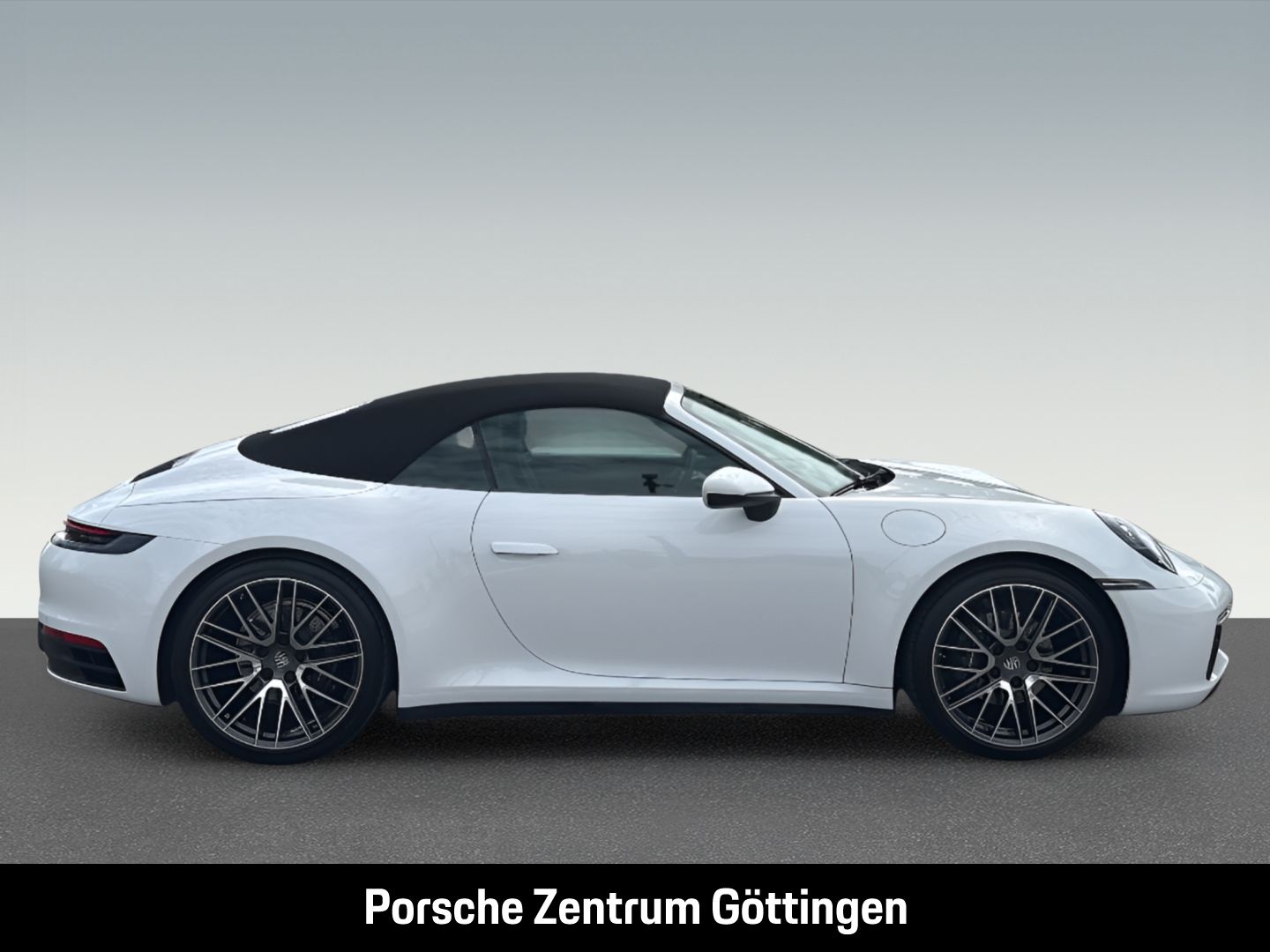 Porsche 992 911 Carrera Cabriolet Sportabgas BOSE 21-Zol foto 6