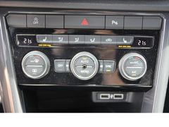 Fahrzeugabbildung Volkswagen T-Roc Sport 4Motion*aus 1.Hand!*Sehr gepflegt!*