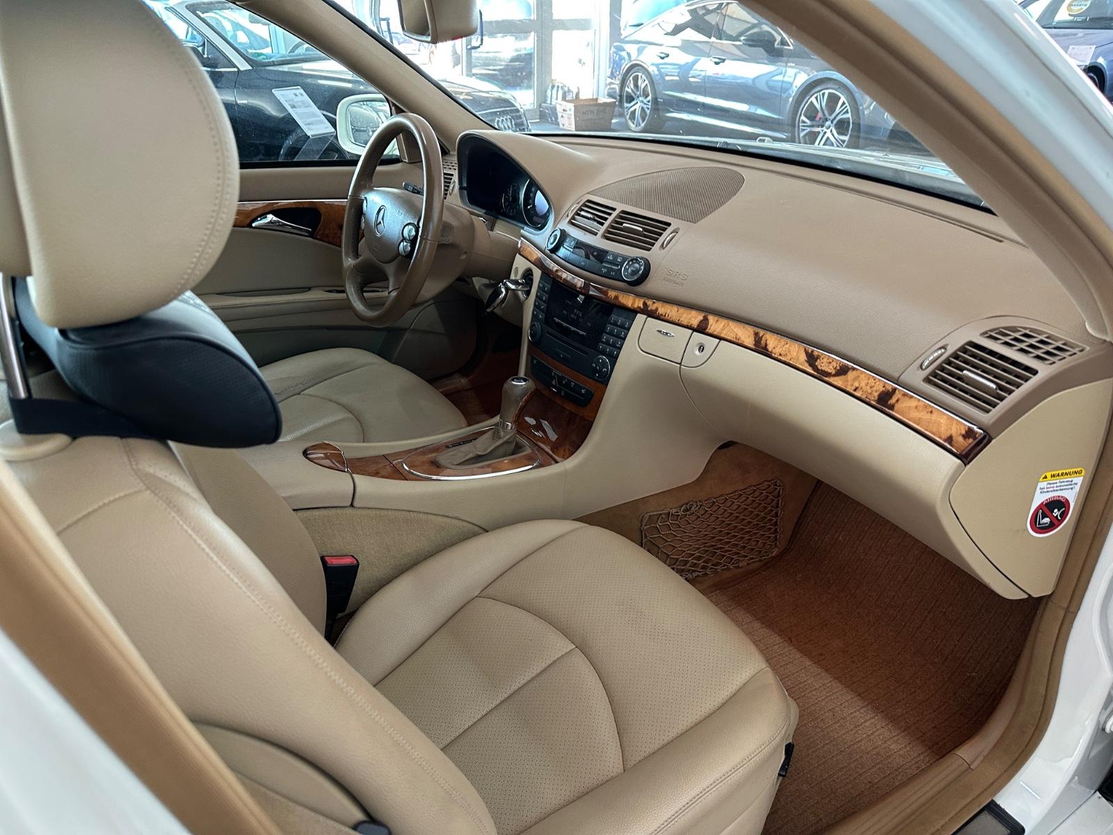 Mercedes-Benz E 220 CDI T-Model*TÜV*S.Dach*Leder*TOP*2.Hand