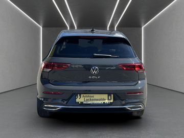 Volkswagen Golf - 6