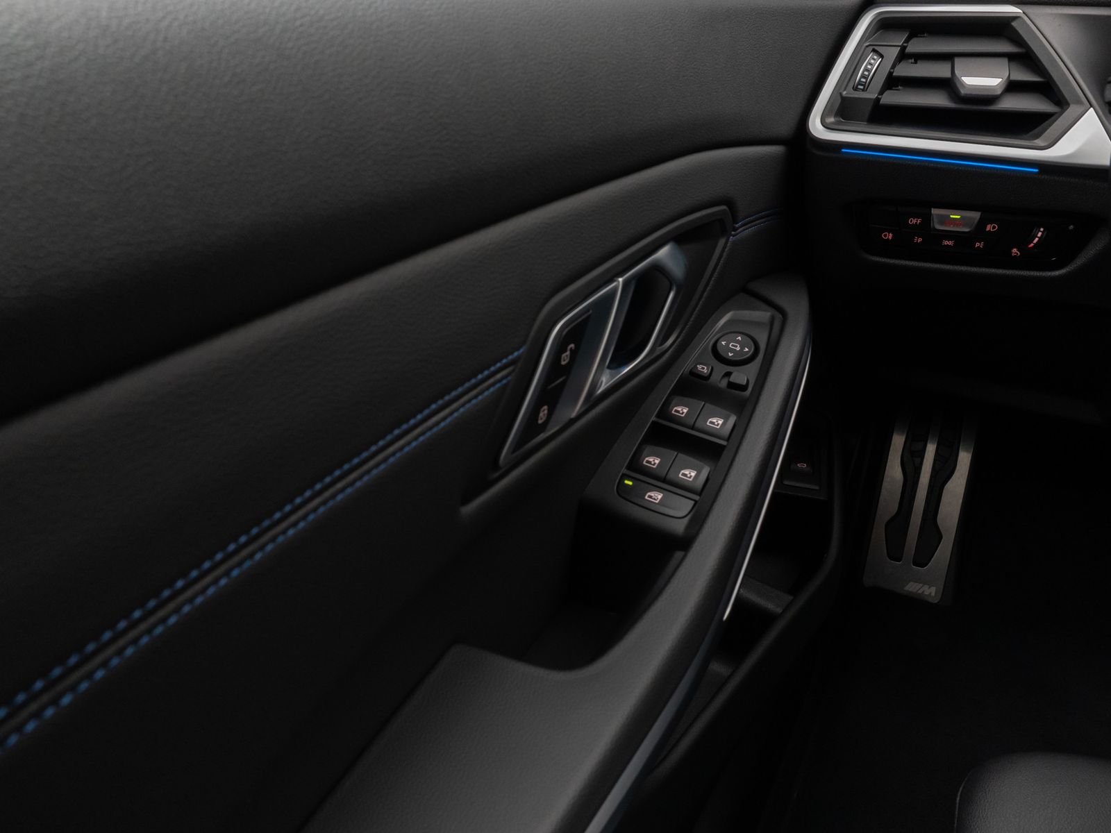 Fahrzeugabbildung BMW 330e M Sport Kamera DAB H/K CockPit+ Stop&Go 19"