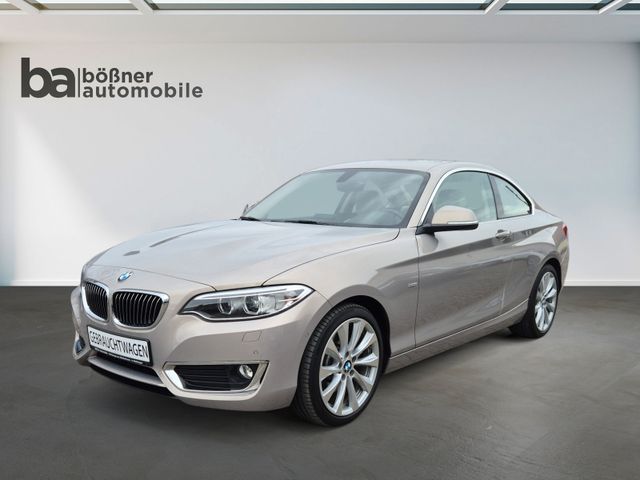 BMW 230i Coupe Luxury Line Bi-Xenon/Navi/HiFi/Leder