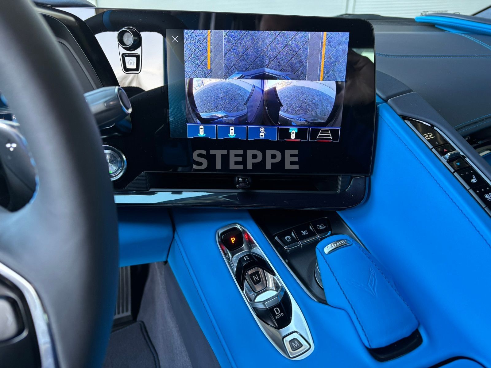 Corvette C8 Stingray Coupe 6,2 V8 3LT Europamodell STEPPE