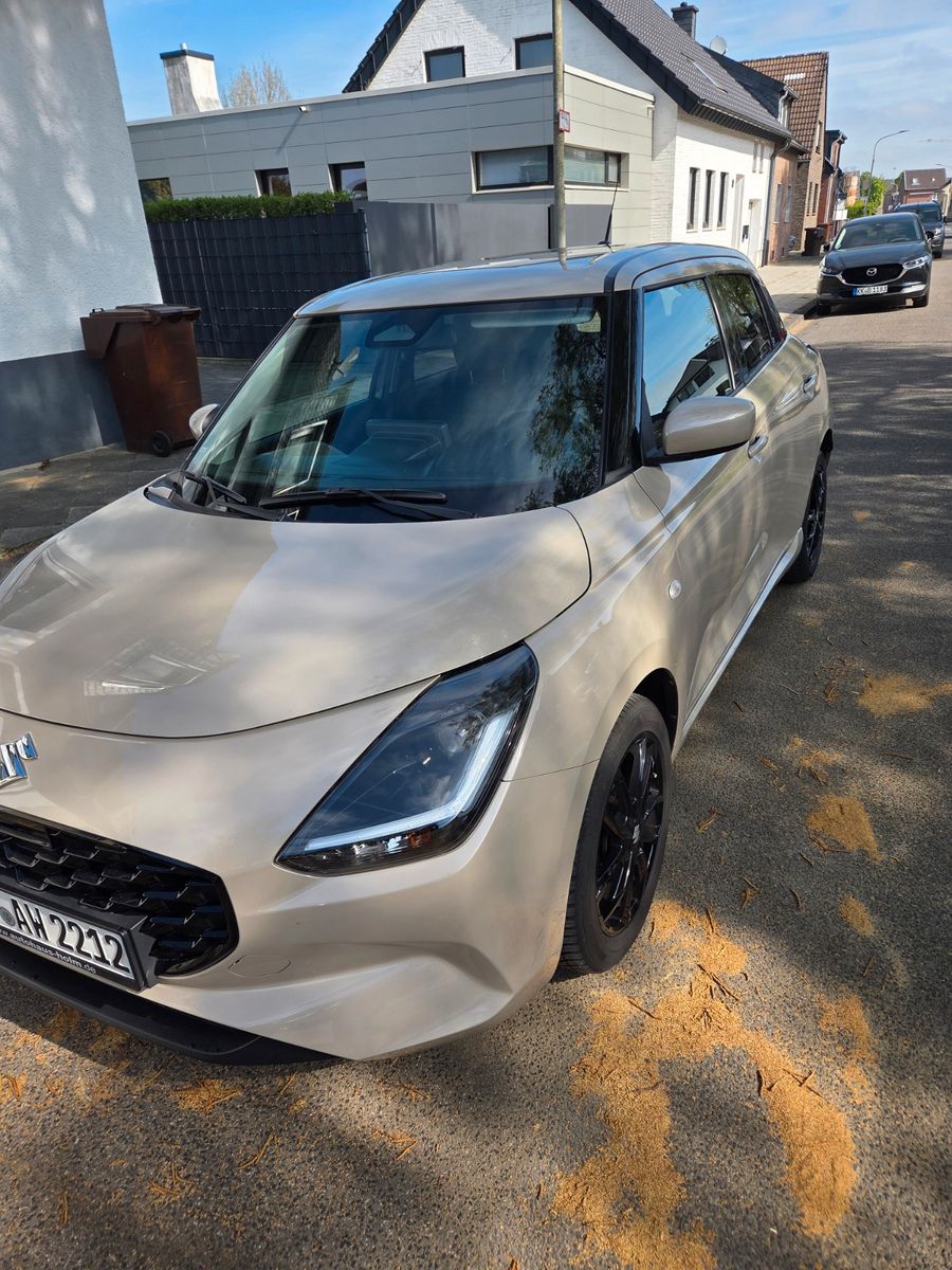 SUZUKI Swift