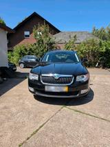 Skoda Superb 2.0 TDI 140 PS - Skoda Octavia: Super