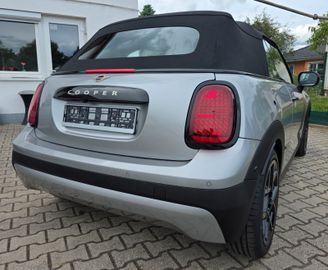 MINI Cooper Cabrio - 8