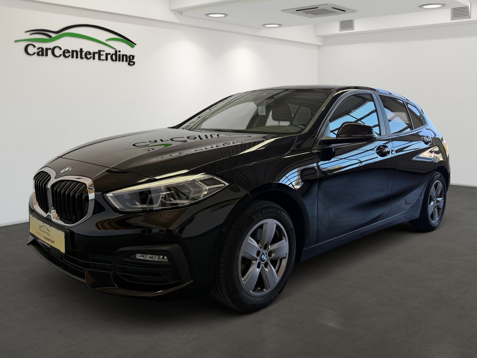 BMW 118 118iLim.*aLED*Navi*Kamera*HiFi*DriveA*LiveCockp. - Bild 1