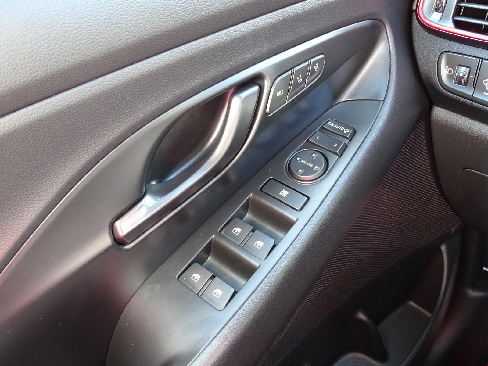 Hyundai i30 2.0 T-GDI N Performance LED Navi Panorama