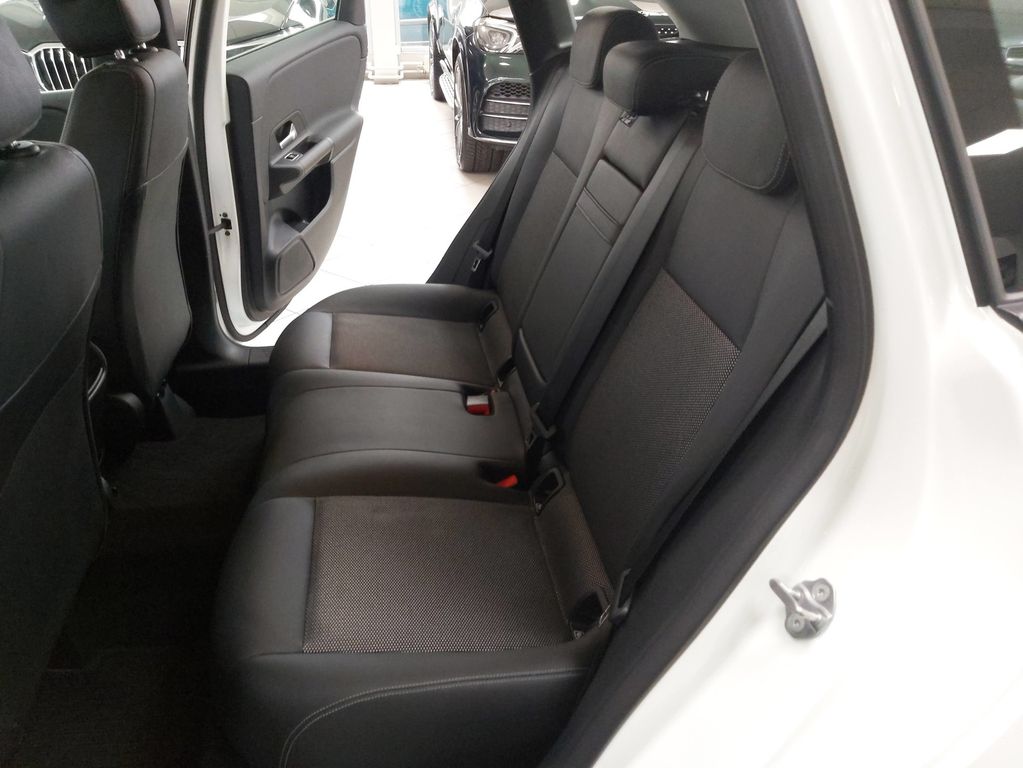 Mercedes-Benz B 220 4M MB SCHECKH 1. HAND 38 T/KM NETTO 20.300