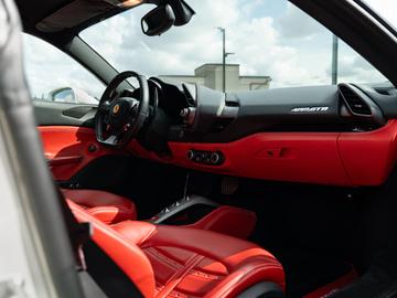 صورة مصغرة 14 لـ 2017 Ferrari 488 GTB