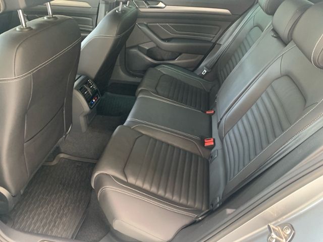 Fahrzeugabbildung Volkswagen Passat Variant 2.0 TDI DSG Alltrack 4MOTION PANO