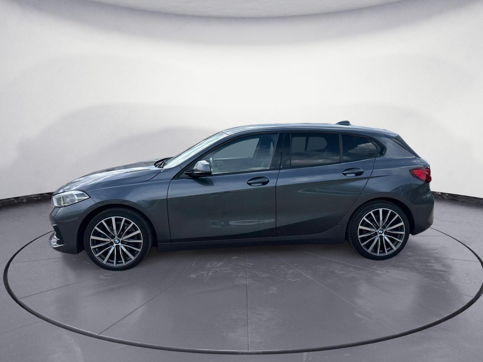 BMW 118 i Sport Line Klimaaut. Sportsitze PDC Sitzhei, миниатюра 3