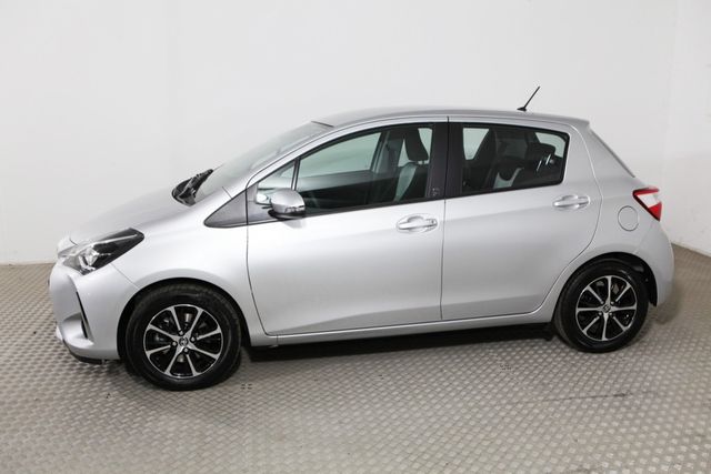 Toyota Yaris 1.5 Team D *ALU*CAM*SHZ*TEL*KLIMA*