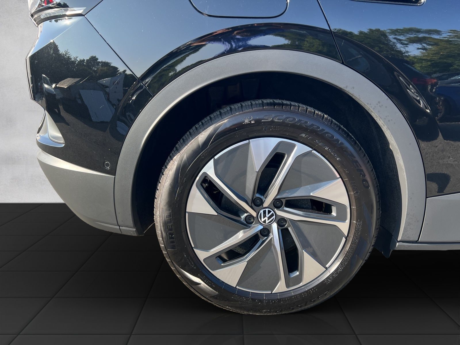 ID.4 Pure Performance*IQ.Light*ACC*RearView*Navi