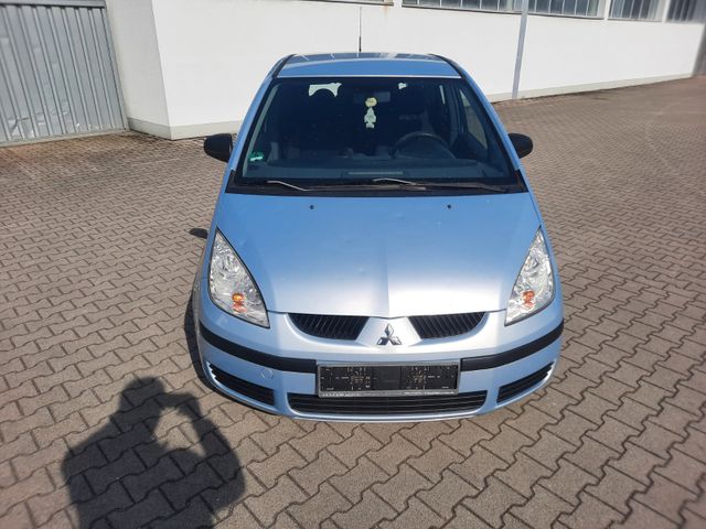 Mitsubishi Colt 1.1 Inform