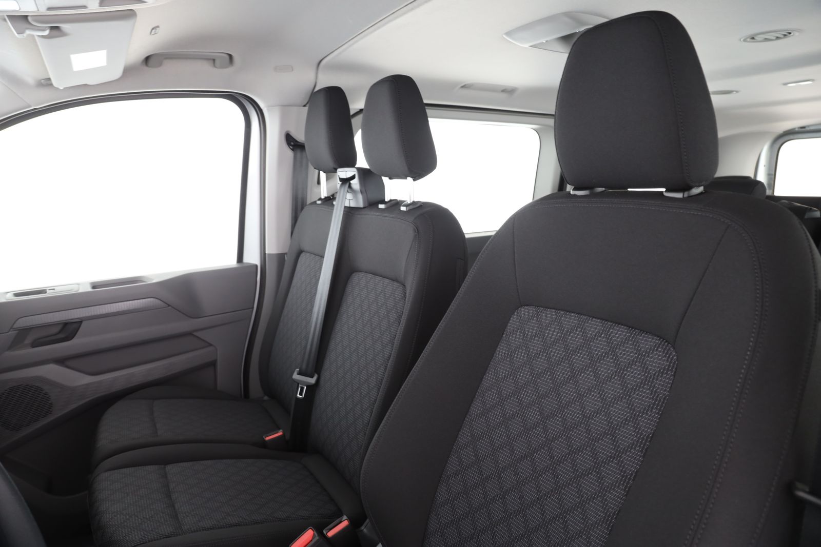 Volkswagen T7 Kombi - Bild 13