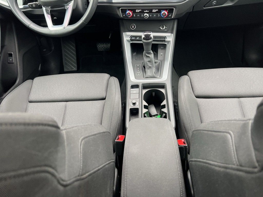 Audi Q3 Sportback 35 TFSI S tronic *LED*Kamera* foto 9