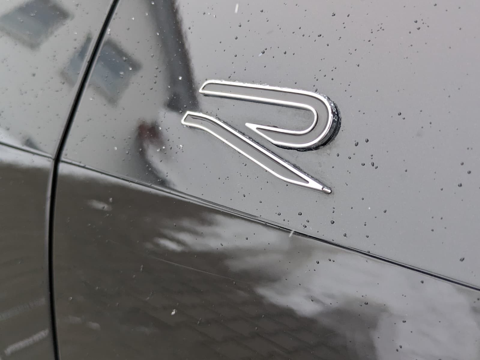 Fahrzeugabbildung Volkswagen Tayron 2.0 TDI 4M R-Line 7Si*MATRIX*AHK*PANO*HUD