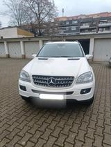 Mercedes-Benz ML 350 - Mercedes-Benz ML 350 in Duisburg