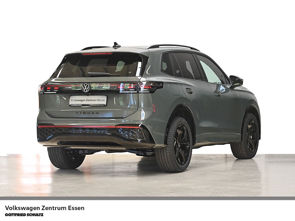 Volkswagen Tiguan R-Line 1 5 l eHybrid DSG BlackStyle AHK K imagem 2