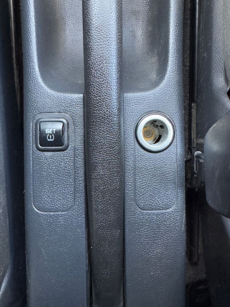 Fahrzeugabbildung SKODA Roomster Praktik 1.6 TDI 1.HAND SKODA SCHECKHEFT